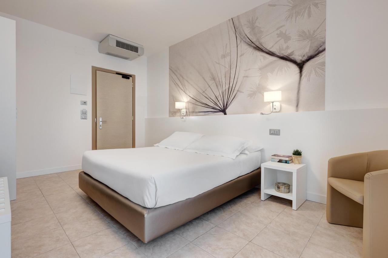 Hotel Nettuno Lido di Jesolo Esterno foto