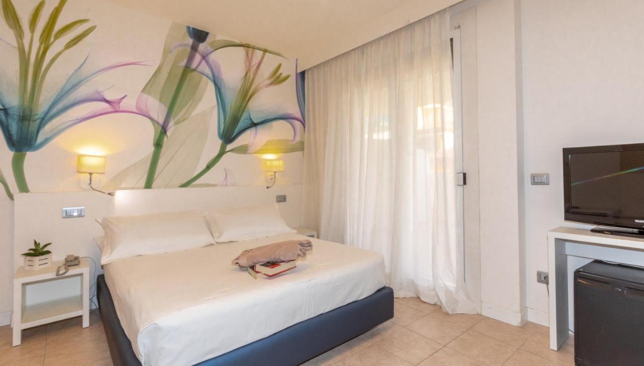 Hotel Nettuno Lido di Jesolo Esterno foto