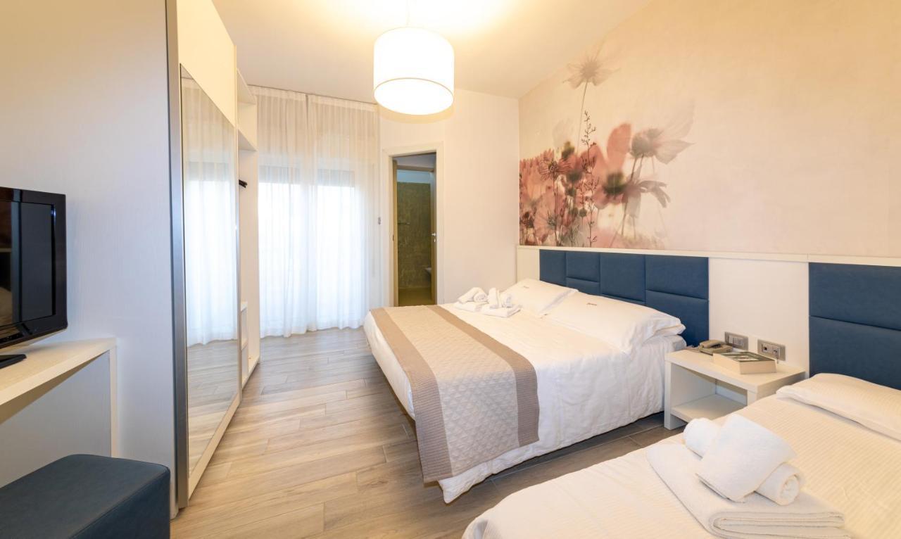 Hotel Nettuno Lido di Jesolo Esterno foto